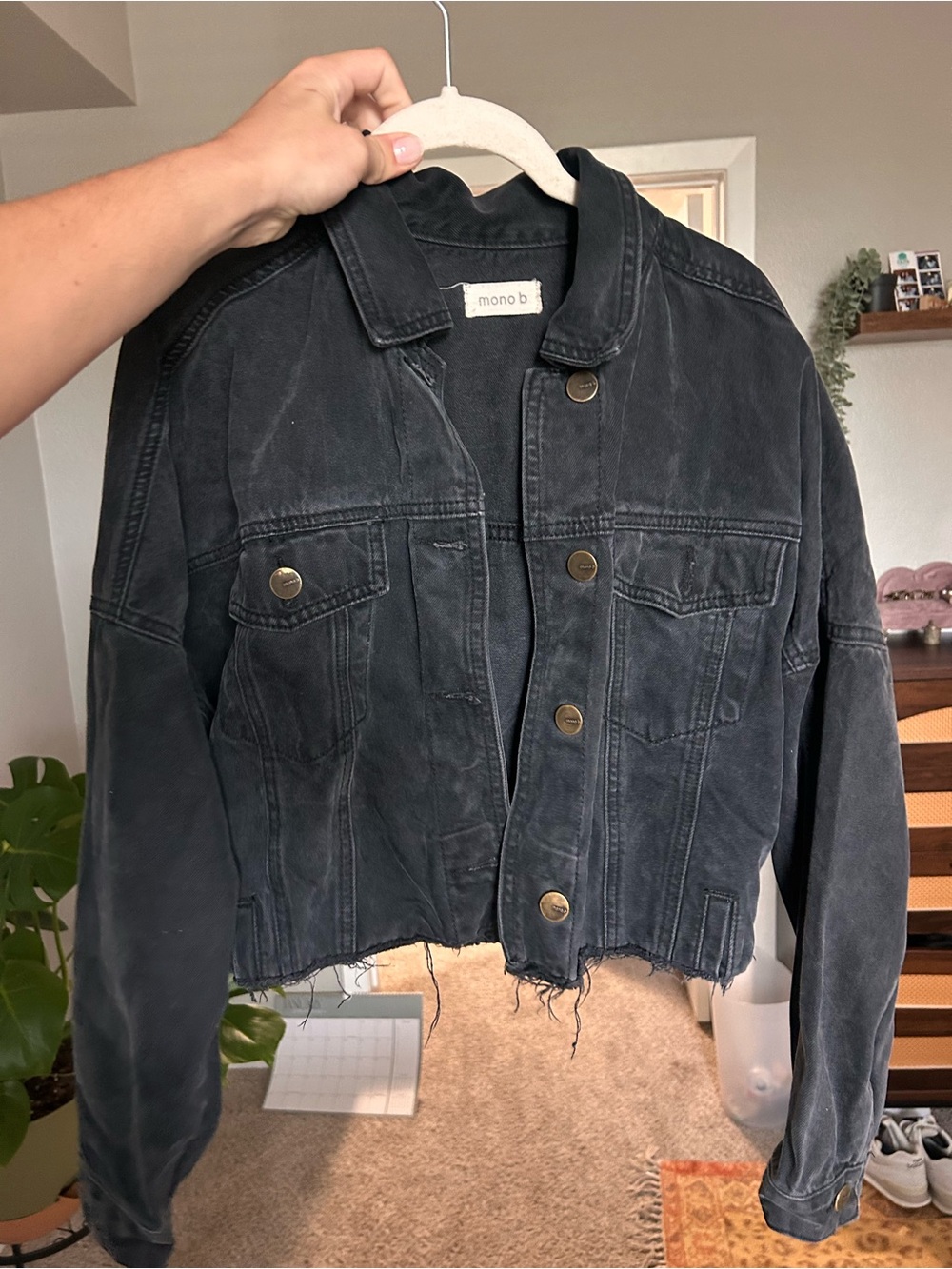 Black Distressed Cropped Denim Jacket